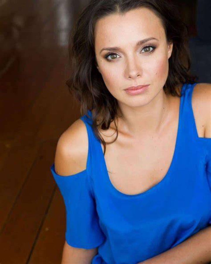Anna Jullienne Married, Husband, Children, Net Worth, TV Shows, Age, Height, Wiki-Bio