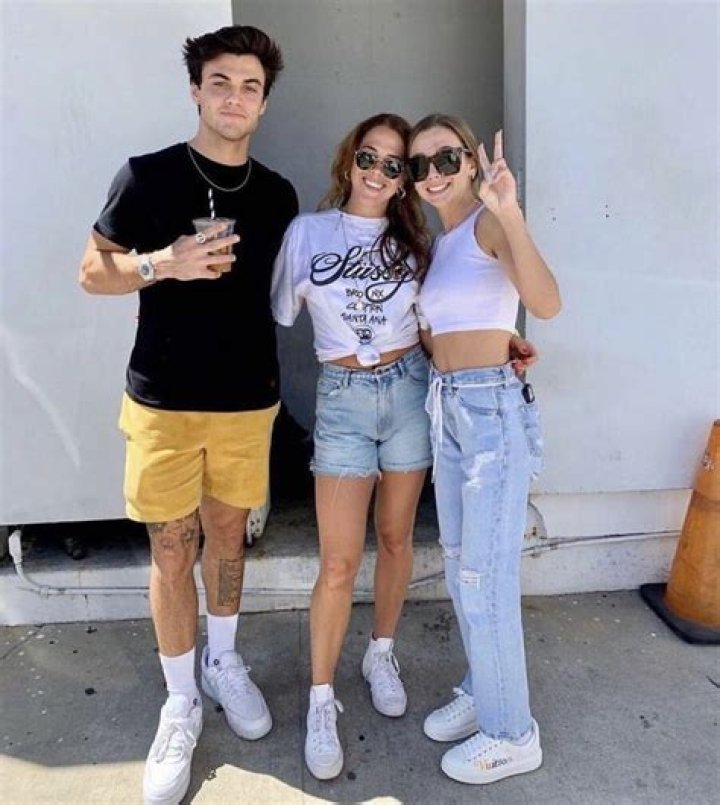 Emma Chamberlain and Ethan Dolan